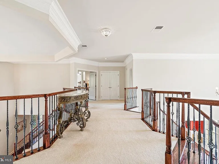15000 Barlow Dr — Photo 21