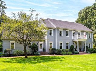 7 Old Town Rd, Walpole, MA 02081
