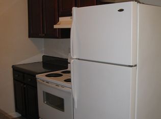 715 Easy St APT 4, Norfolk, VA 23505