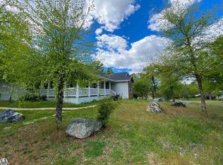 17484 Livermore Ct, Soulsbyville, CA 95372