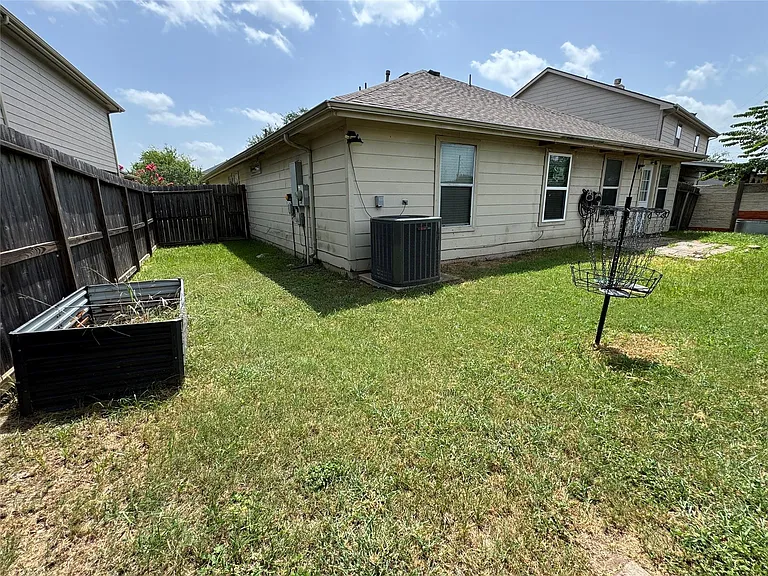 15807 Kings Cypress Ln — Photo 21