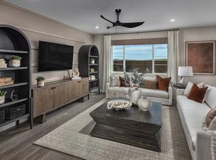 8065 Lamplight Dr, Tracy, CA 95377