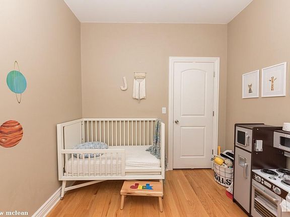 2nd image of 2312 W McLean Ave #512