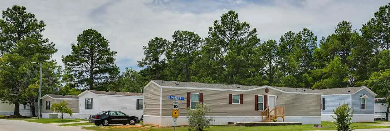 Southern Pines — Photo 2