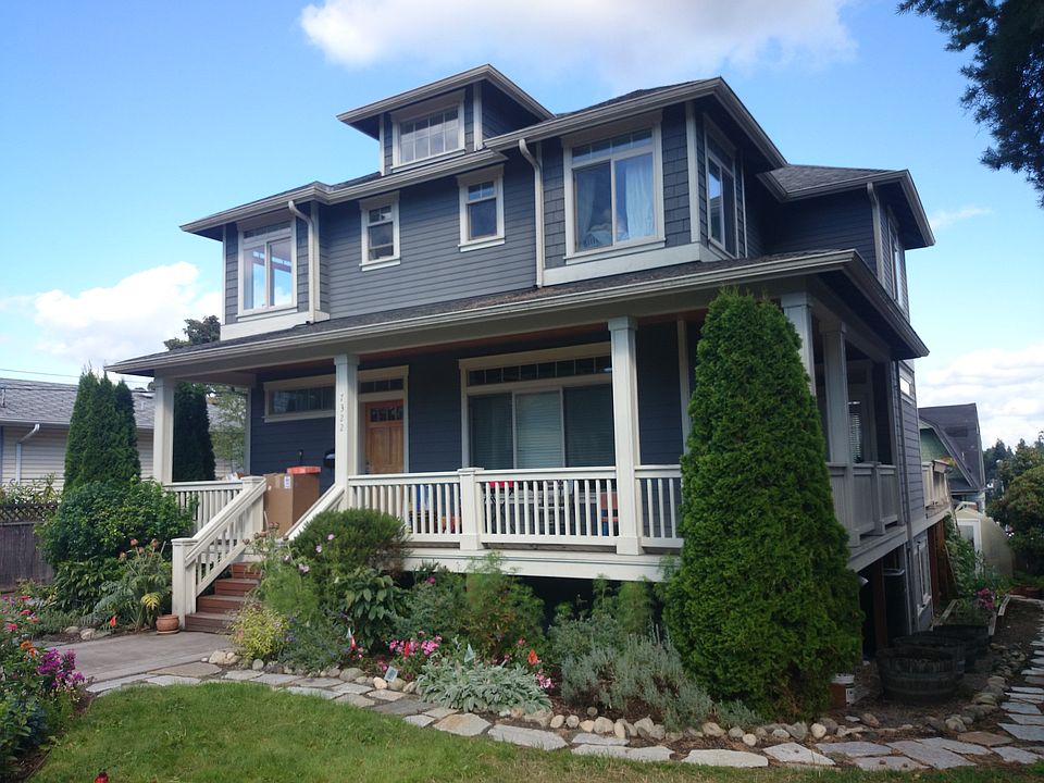 2nd image of 7322 34th Ave NE