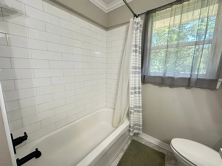 3125 Lake Hills Dr — Photo 19