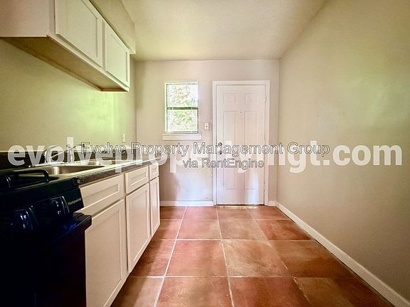 3rd image of 30 W Fay Ave #3