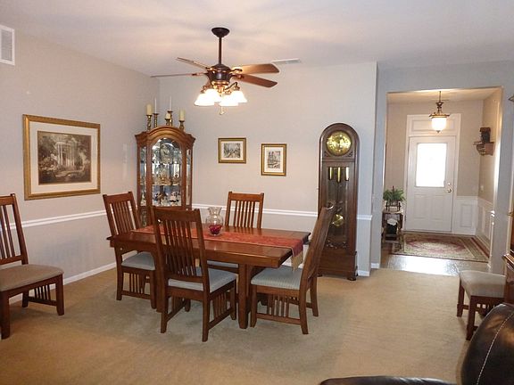 3rd image of 13137 Silver Birch Dr