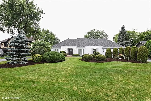 8212 Kathryn Ct photo 1