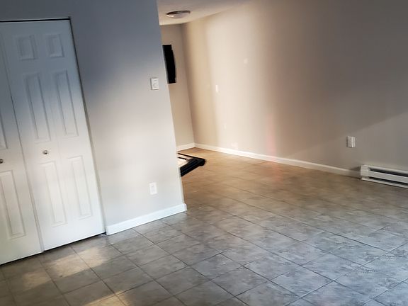 4th image of 2811 Warsaw Ave #14