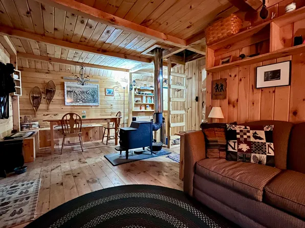 20 Crawford Valley Way, Harts Location, NH 03812