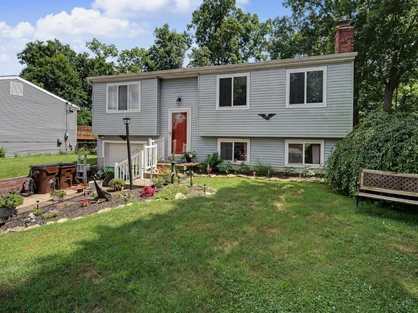 1739 Del Rio Dr, Hamilton, OH 45013