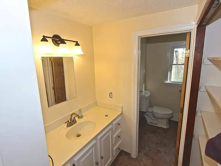8 Maplewood Dr — Photo 19