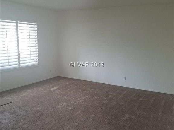 2nd image of 3346 Kensbrook St