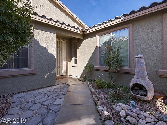 3rd image of 11063 Gammila Dr