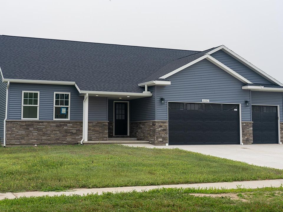 1st image of 1512 Batson Dr