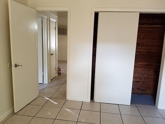 king sized bedroom with cedar lined closet