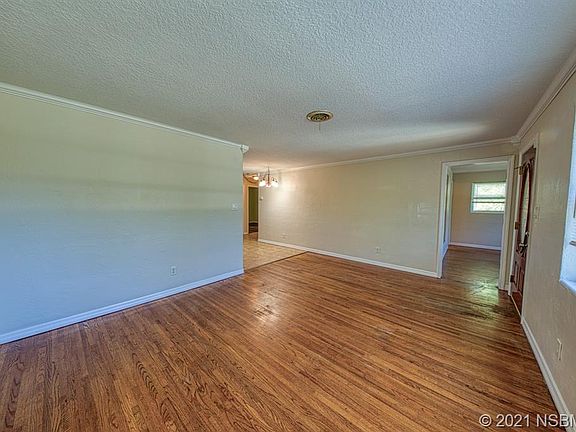 3rd image of 730 Briarwood Dr