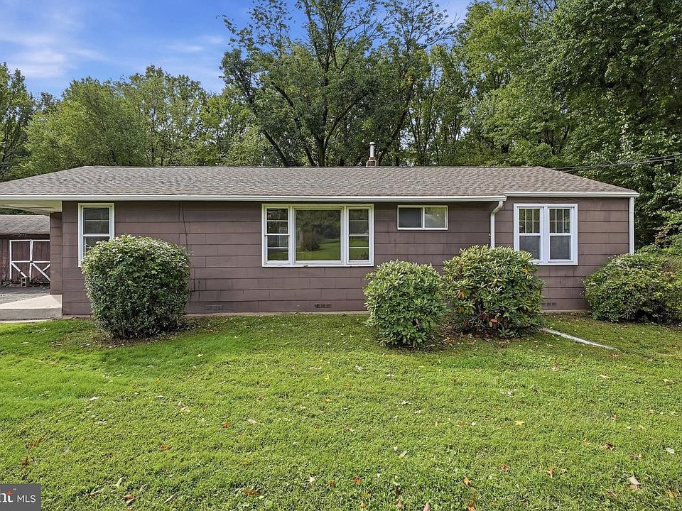1st image of 2584 Galloway Rd