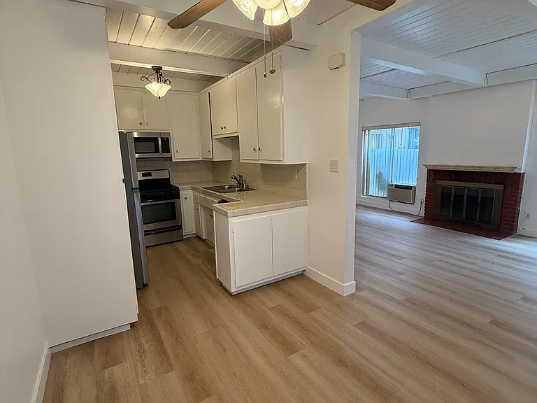 11571 Ohio Ave #3 — Photo 4