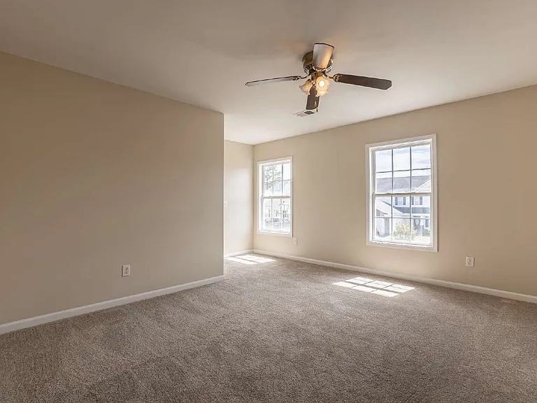 477 Dukes Hill Rd — Photo 17