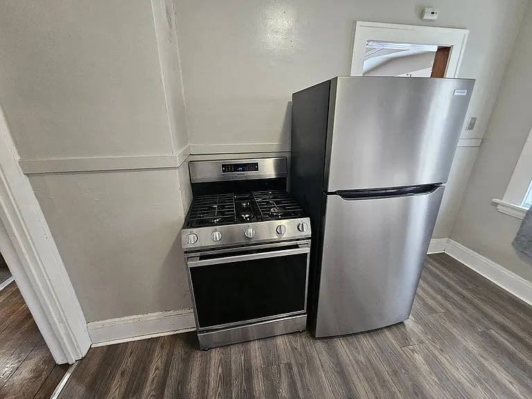 414 E 146th St #1 — Photo 12
