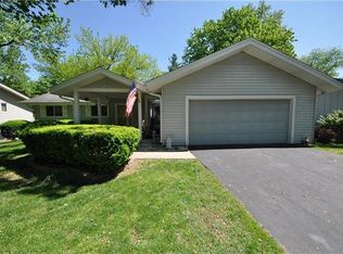 246 Savoy Dr, Lake Saint Louis, MO 63367