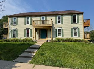 1018 Gammon Ln, Madison, WI 53719
