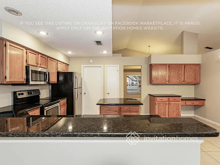 10323 Ashley Oaks Dr — Photo 8