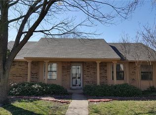 1109 Maydelle Ln, Garland, TX 75042