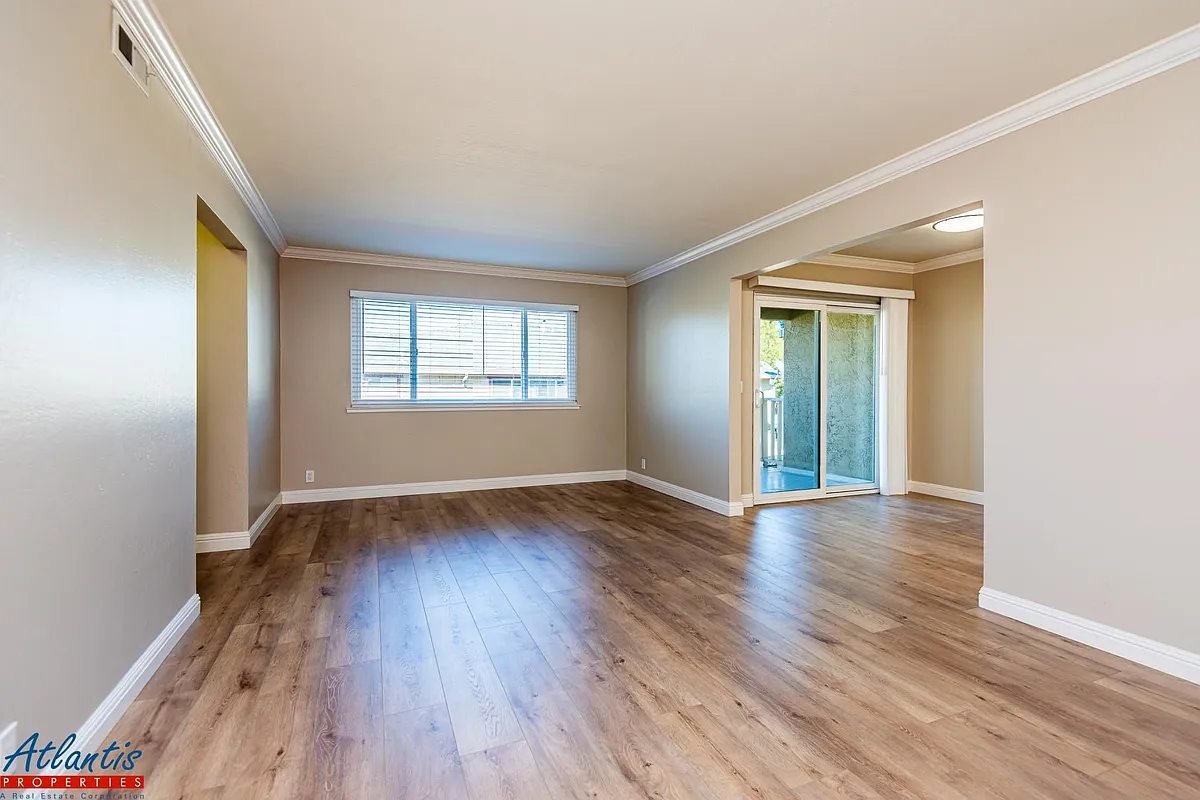 Building Photo - 22 Lavonne Dr