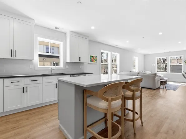 1000 Washington St #205, Dedham, MA 02026