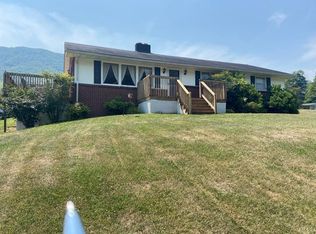 24 Price Dr, Lebanon, VA 24266