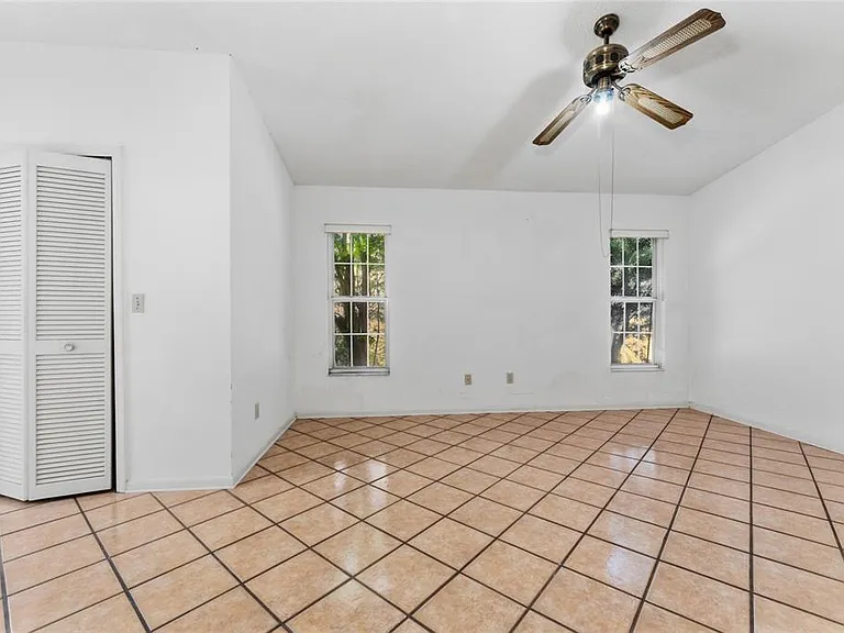 3013 Barrymore Ct — Photo 12