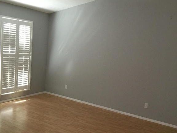 4th image of 2524 E Shaw Butte Dr