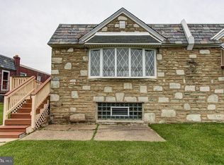 7820 Lorna Dr, Philadelphia, PA 19111