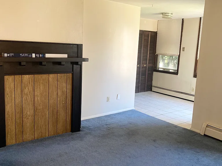 515 Washington Ave #1A — Photo 2