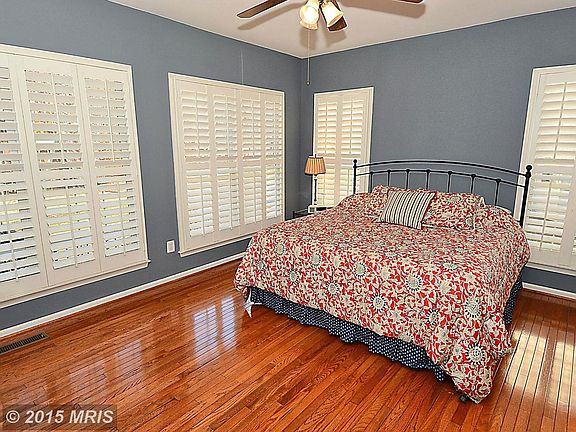 2nd image of 204 Elmar Dr SE