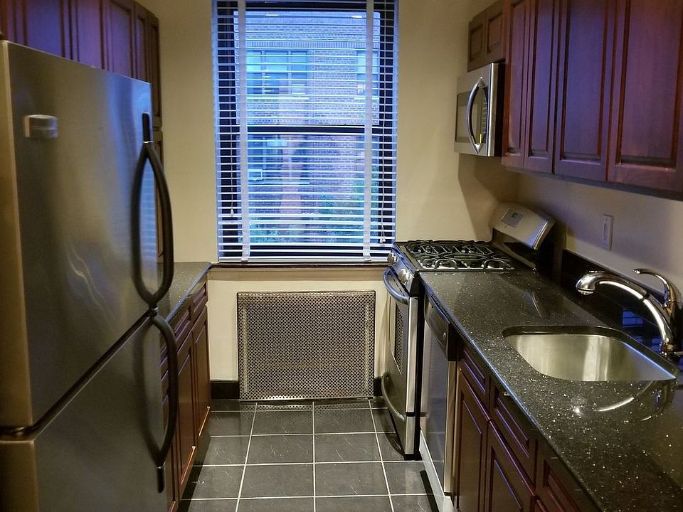 1st image of 6939 Yellowstone Blvd APT 609