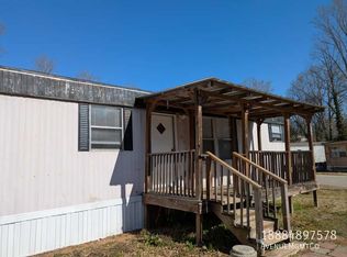 512 10th St SW #12, Hickory, NC 28602