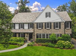 67 Church Ln, Scarsdale, NY 10583