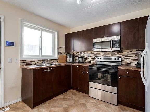 5th image of 150 N Martinbrook Rd NE