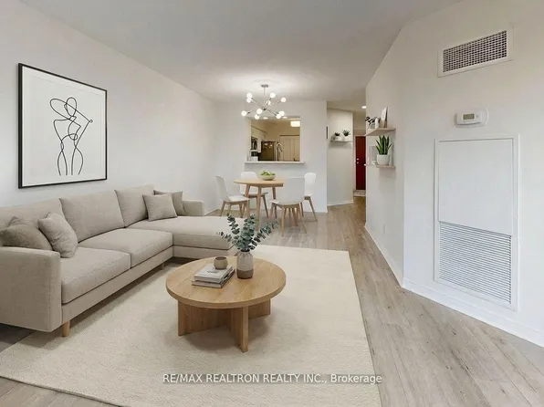 120 Promenade Cir #406, Vaughan, ON L4J 7W9