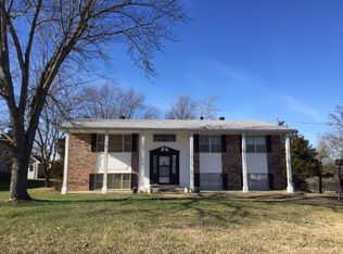 307 Thomas Dr, Jefferson City, MO 65109