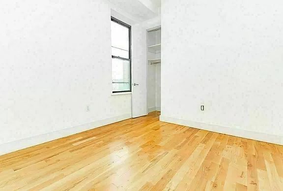 5th image of 54 Lewis Ave