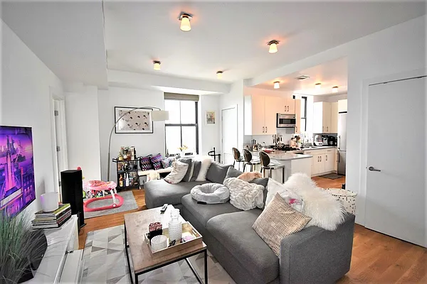 Rented by Ideal Properties Group | media 26