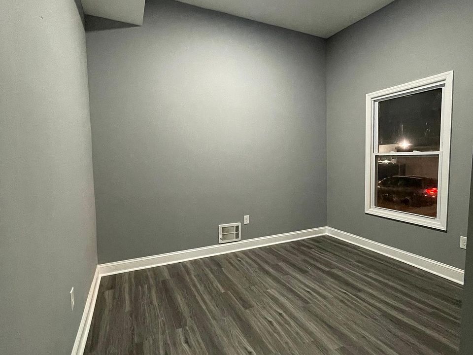 2nd image of 60 Lafayette St #1
