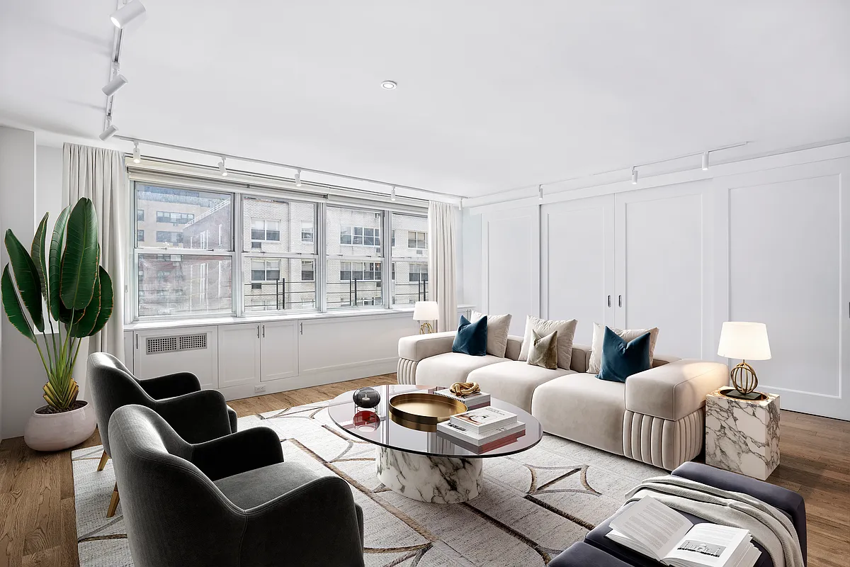315 East 70th St Unit 9F  