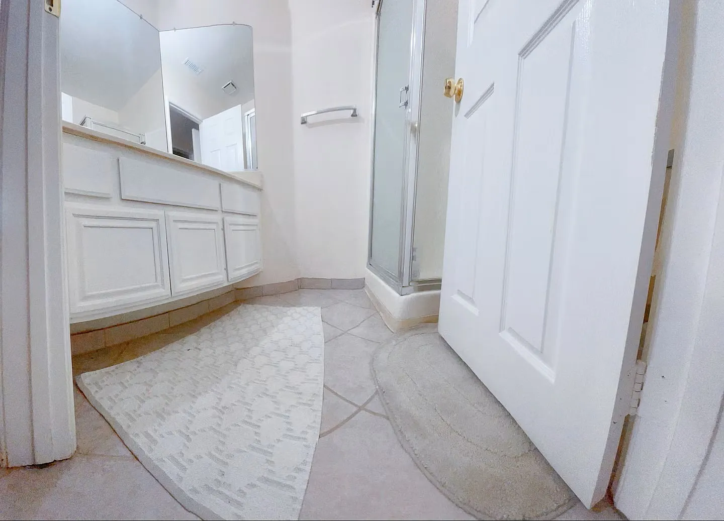 1 bed, 100 sqft, $1,280 — Photo 4