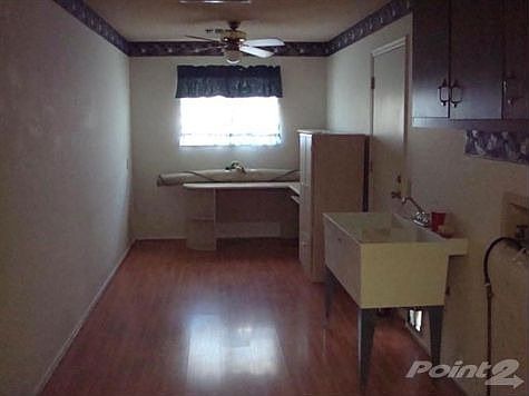 Room off Kitchen